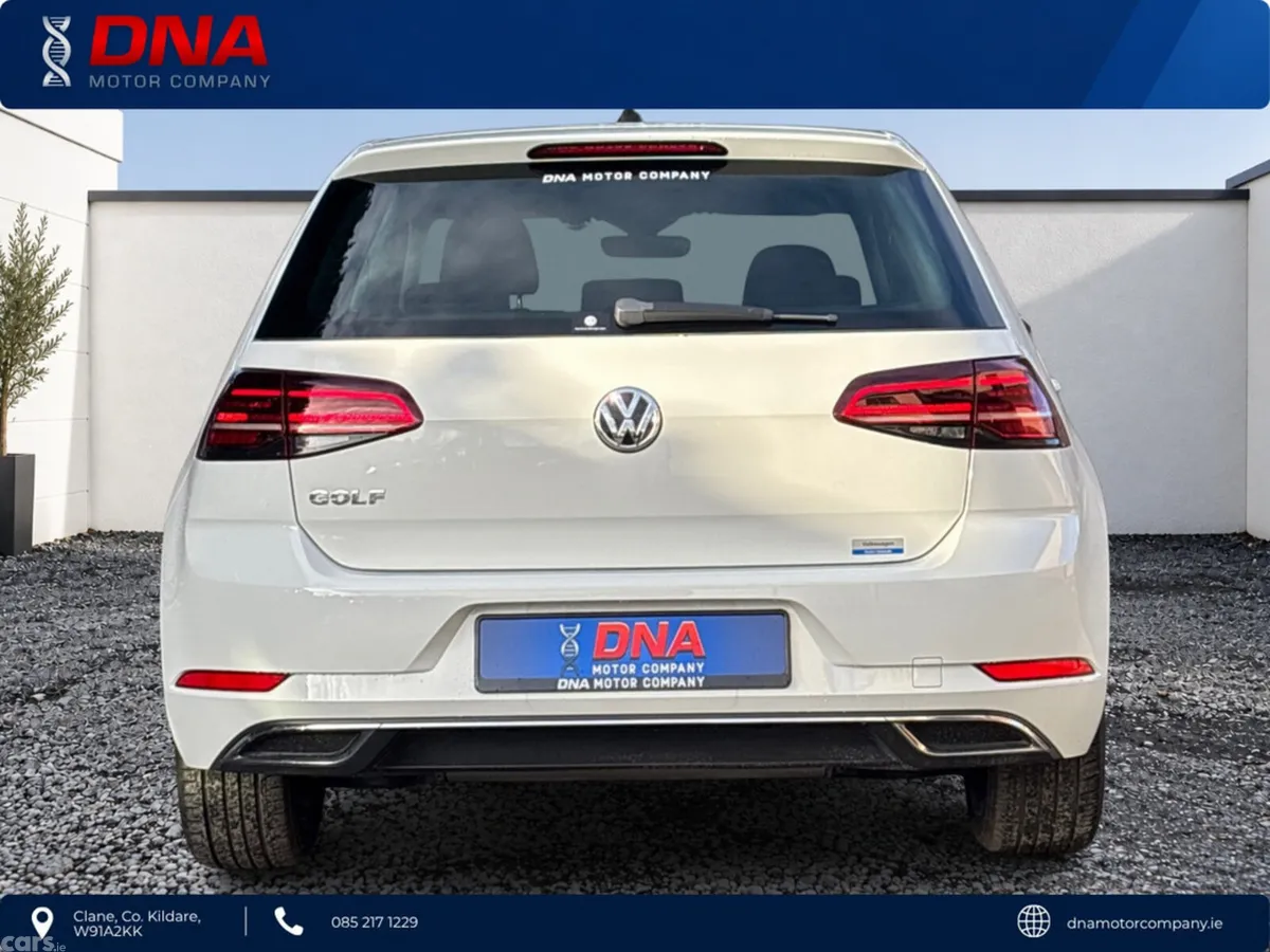 Volkswagen Golf Hatchback, Petrol, 2019, White
