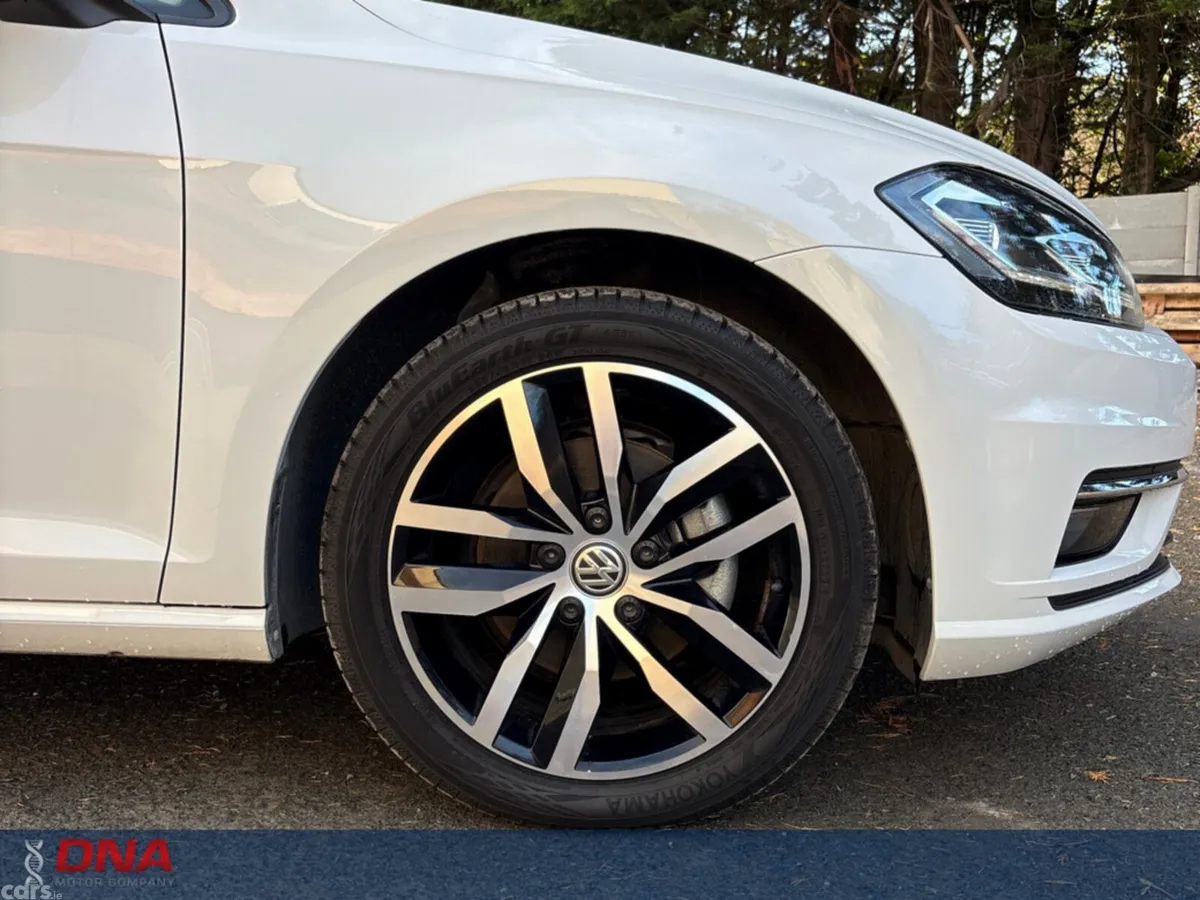 Volkswagen Golf Hatchback, Petrol, 2019, White