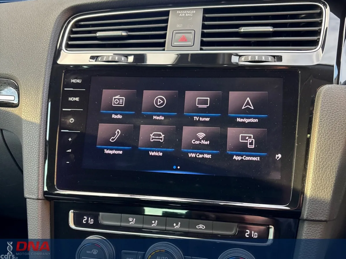 Volkswagen Golf Hatchback, Petrol, 2019, White