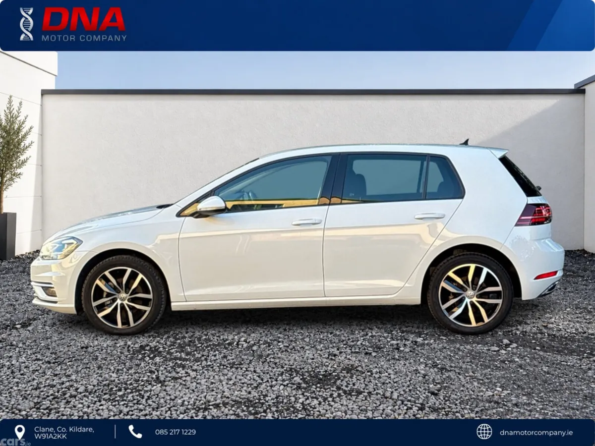 Volkswagen Golf Hatchback, Petrol, 2019, White