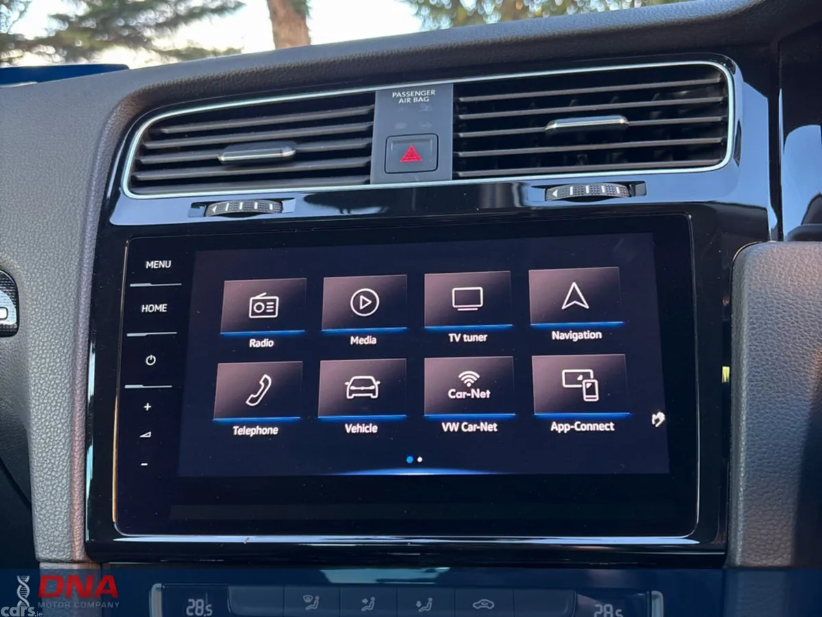 Volkswagen Golf Hatchback, Petrol, 2019, White