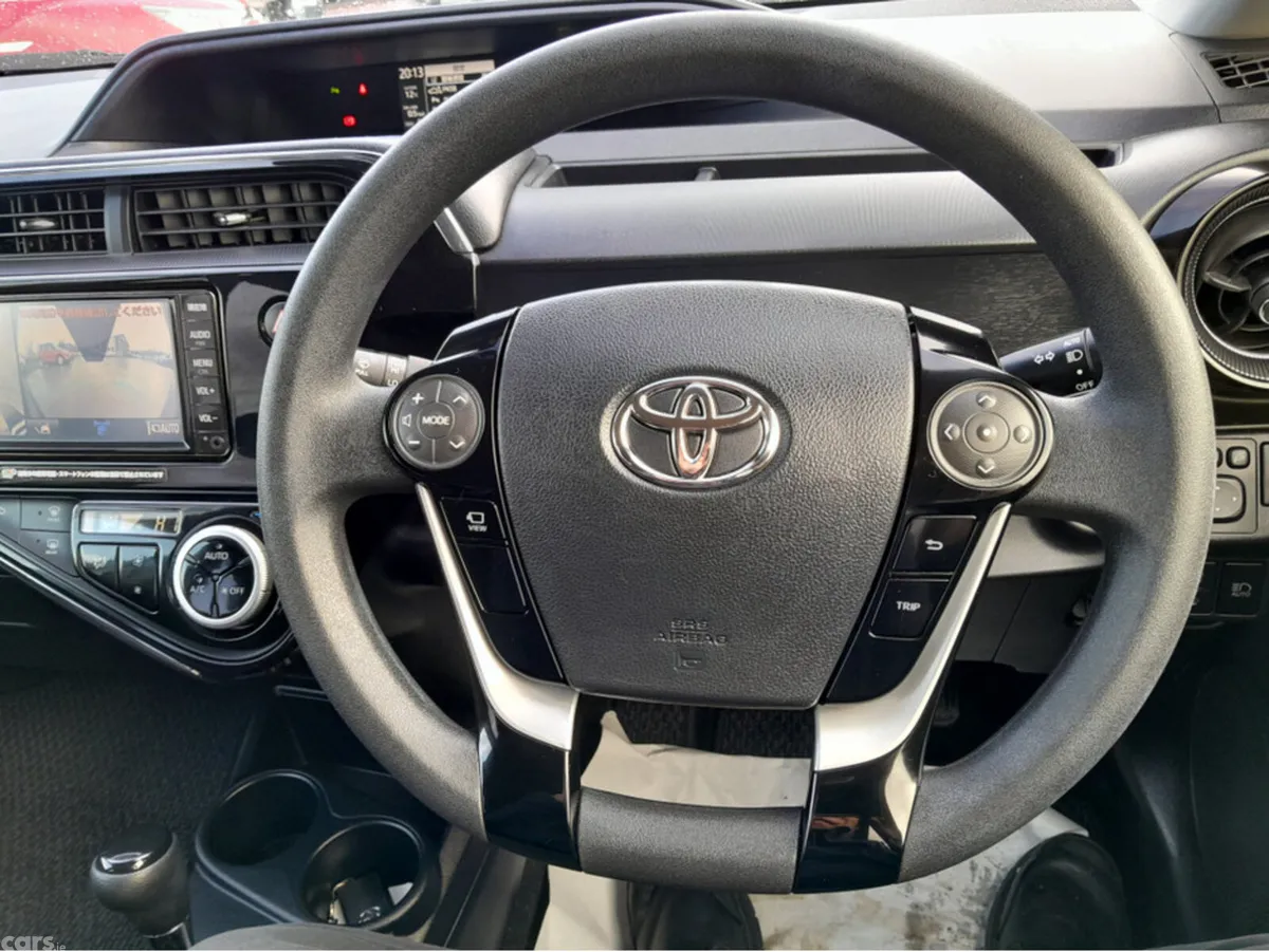 Toyota Aqua Hatchback, Petrol Hybrid, 2020, Silver