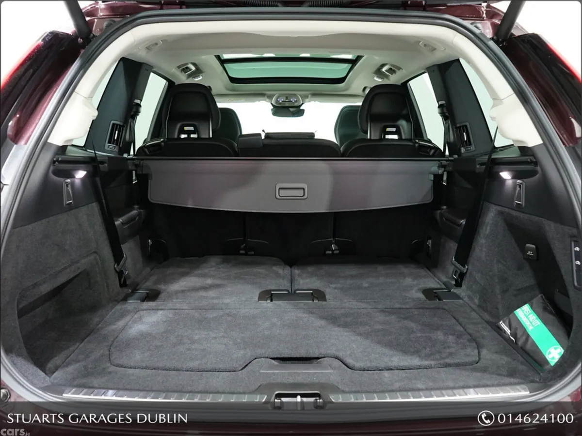 Volvo XC90 Estate, Petrol Plug-in Hybrid, 2026, Red