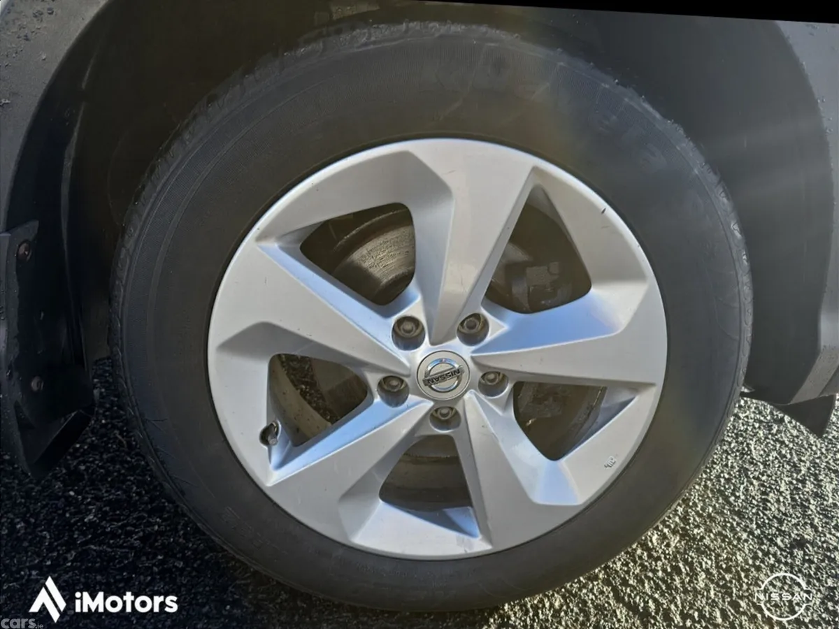 Nissan Qashqai MPV, Diesel, 2019, White
