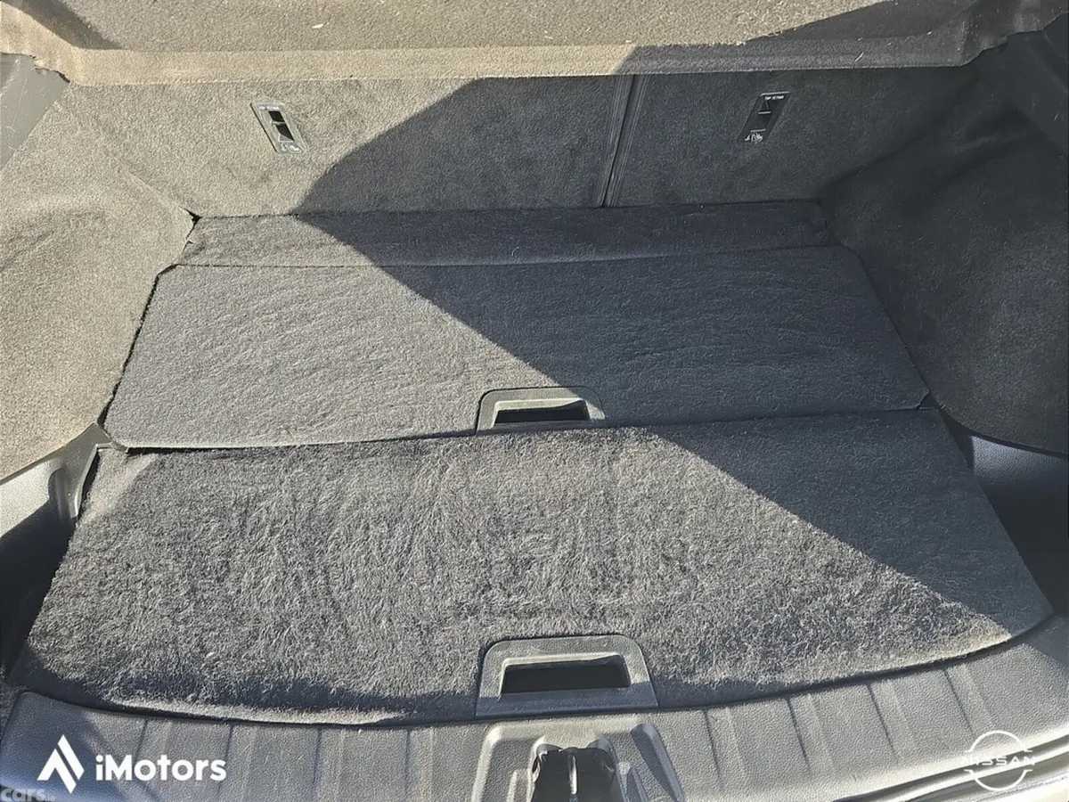 Nissan Qashqai MPV, Diesel, 2019, White