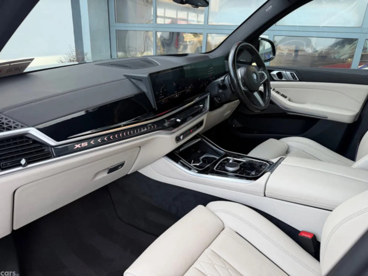 BMW X5 SUV, Petrol Plug-in Hybrid, 2023, Black