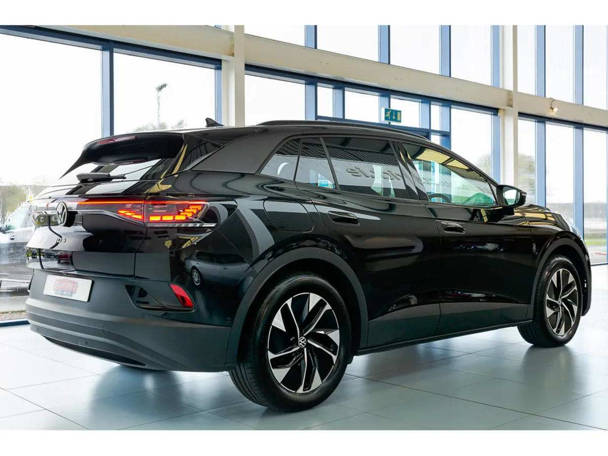 Volkswagen ID.4 Estate, Electric, 2025, Black