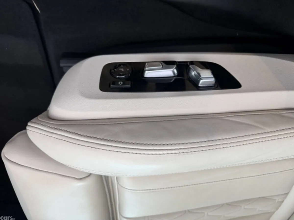 BMW X5 SUV, Petrol Plug-in Hybrid, 2023, Black