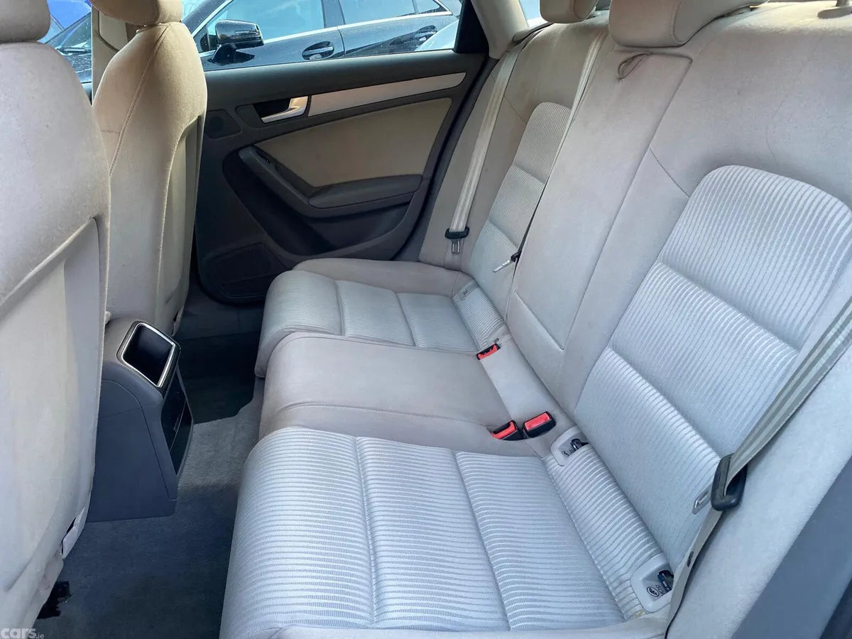 Audi A4 Saloon, Diesel, 2009, Blue