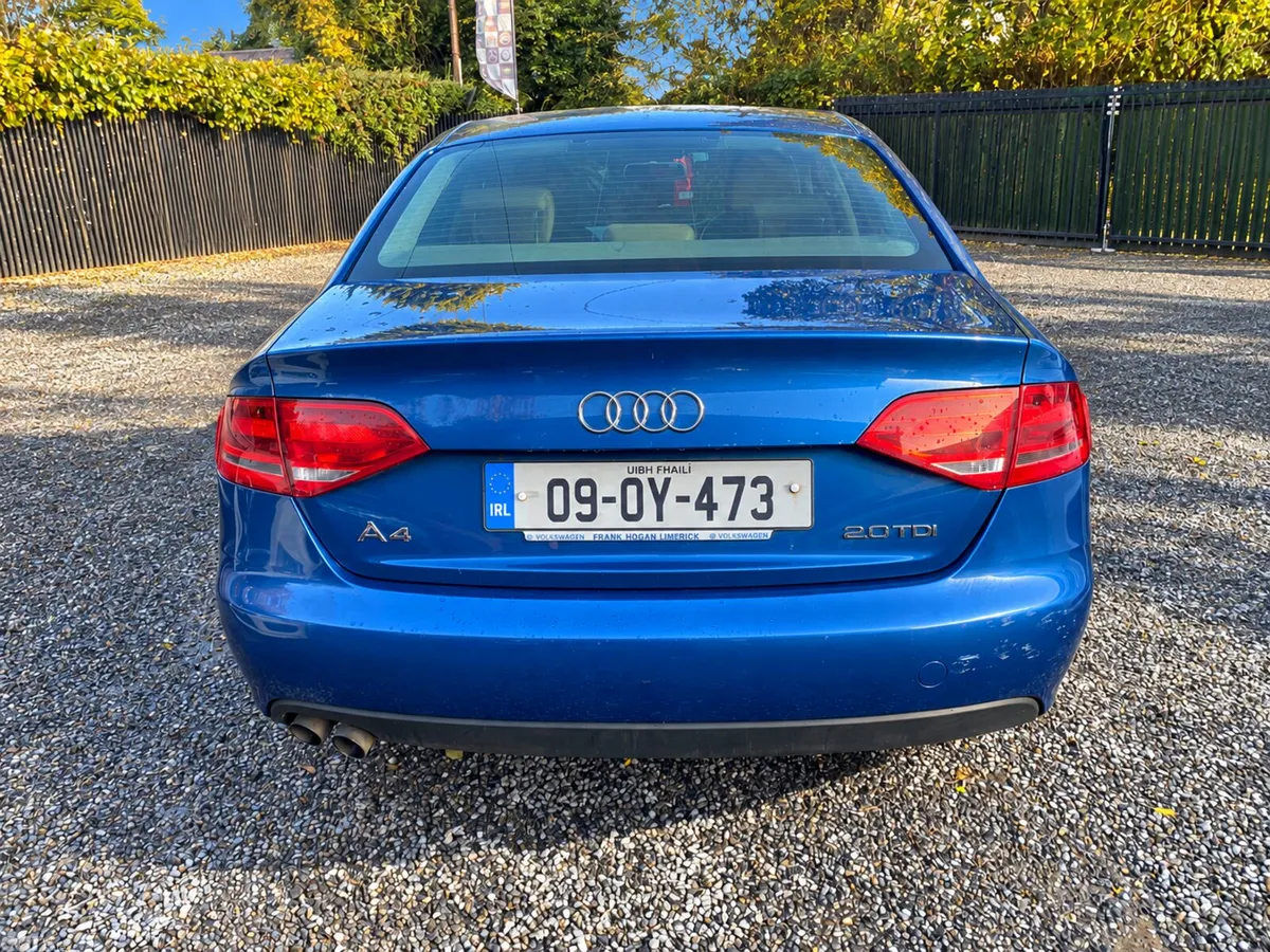 Audi A4 Saloon, Diesel, 2009, Blue