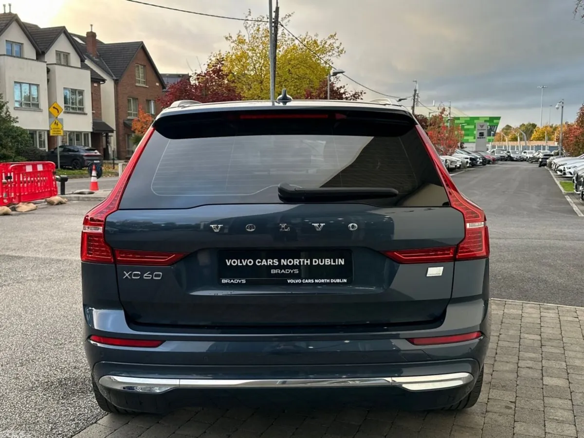 Volvo XC60 SUV, Petrol Plug-in Hybrid, 2023, Blue