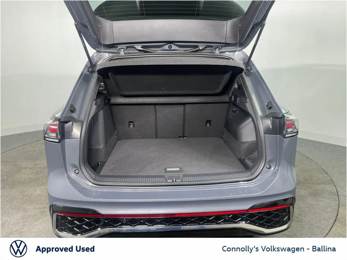 Volkswagen Tiguan SUV, Petrol Plug-in Hybrid, 2024, Grey