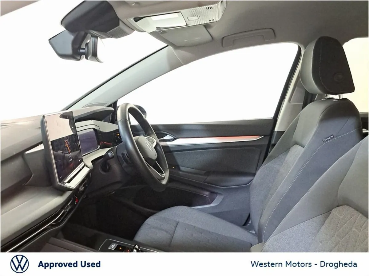 Volkswagen Golf Estate, Petrol, 2026, Black