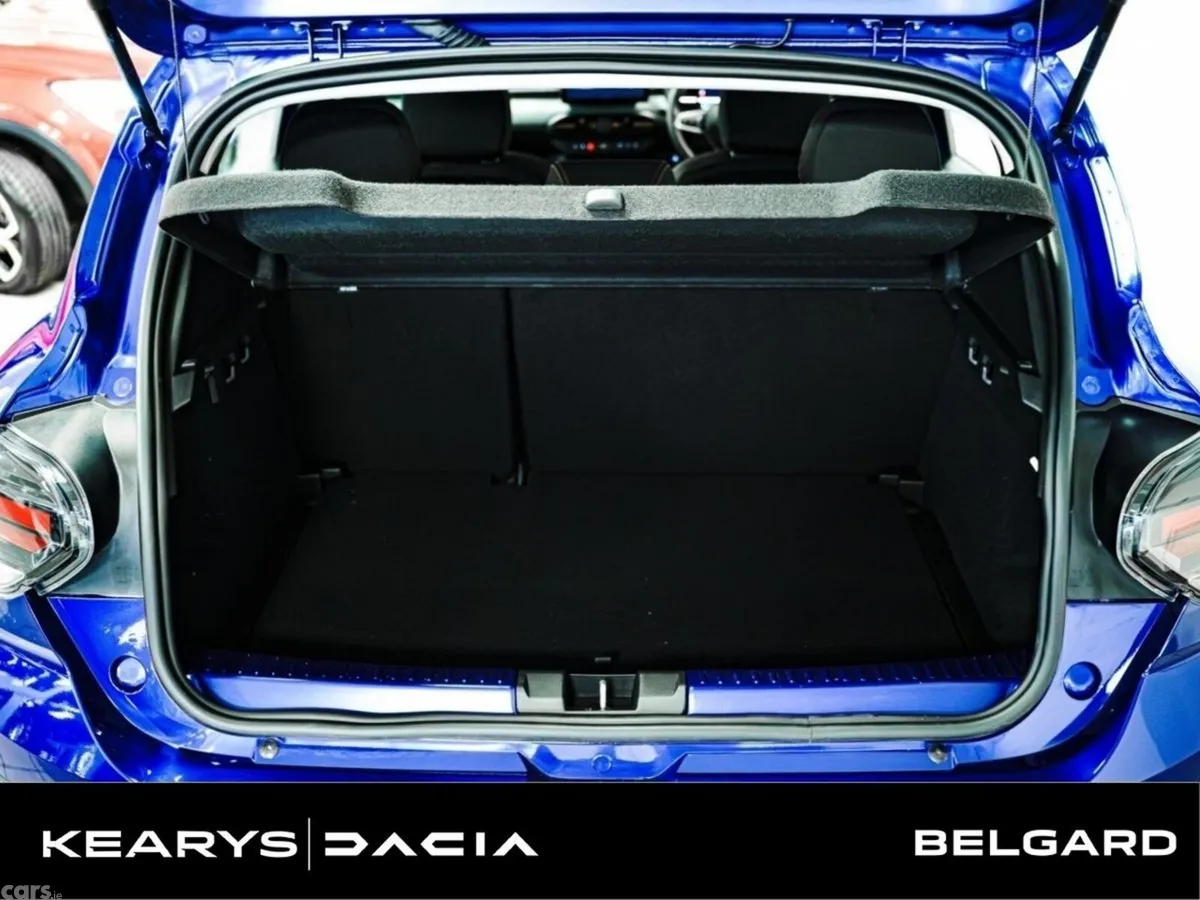 Dacia Sandero Stepway Hatchback, Petrol, 2027, Blue