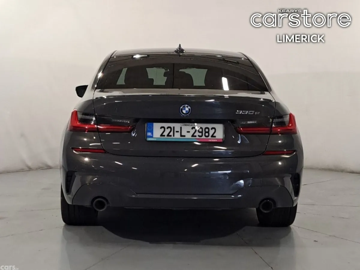 BMW 3-Series Saloon, Petrol Plug-in Hybrid, 2022, Grey