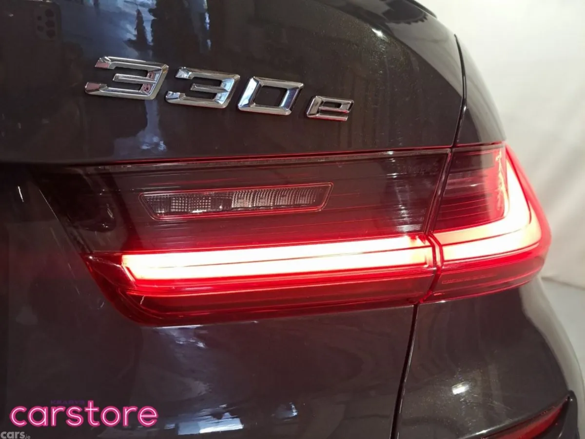 BMW 3-Series Saloon, Petrol Plug-in Hybrid, 2022, Grey