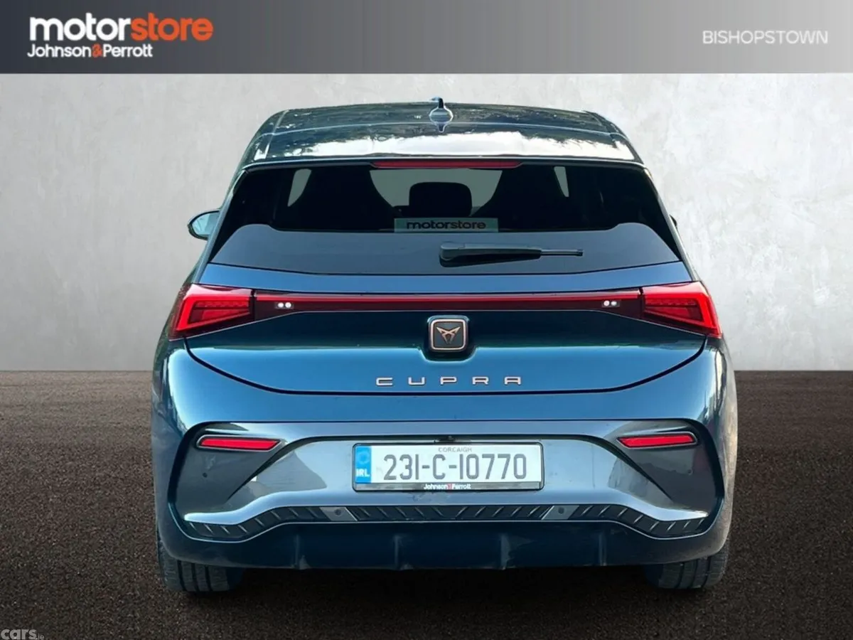 Cupra Born Estate, Electric, 2023, Blue