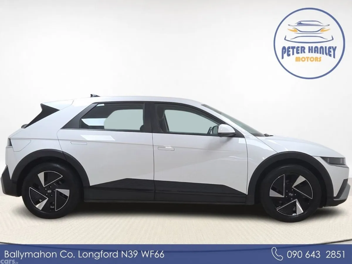Hyundai IONIQ 5 Hatchback, Electric, 2025, White