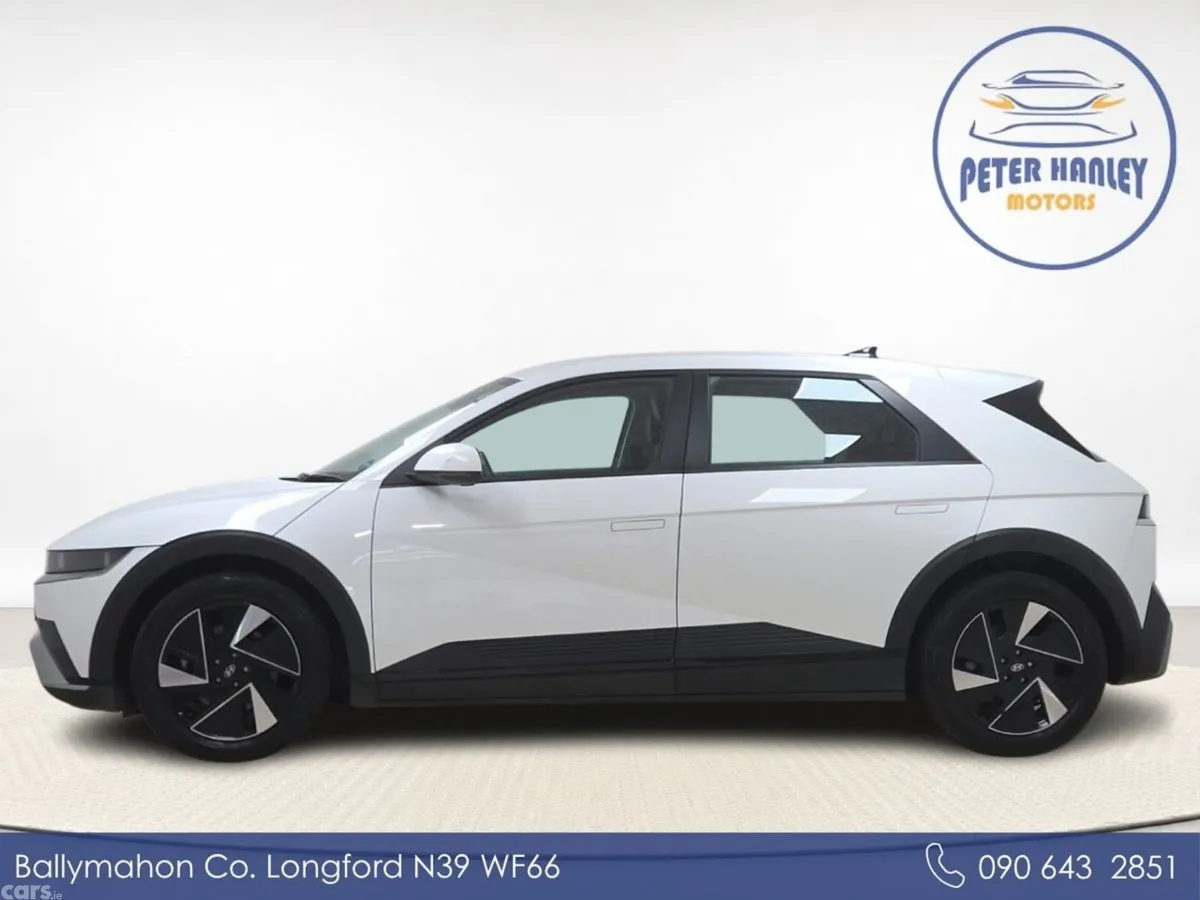 Hyundai IONIQ 5 Hatchback, Electric, 2025, White