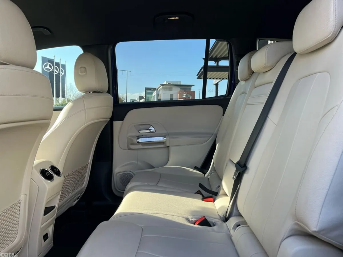 Mercedes-Benz GLB Estate, Diesel, 2021, Blue
