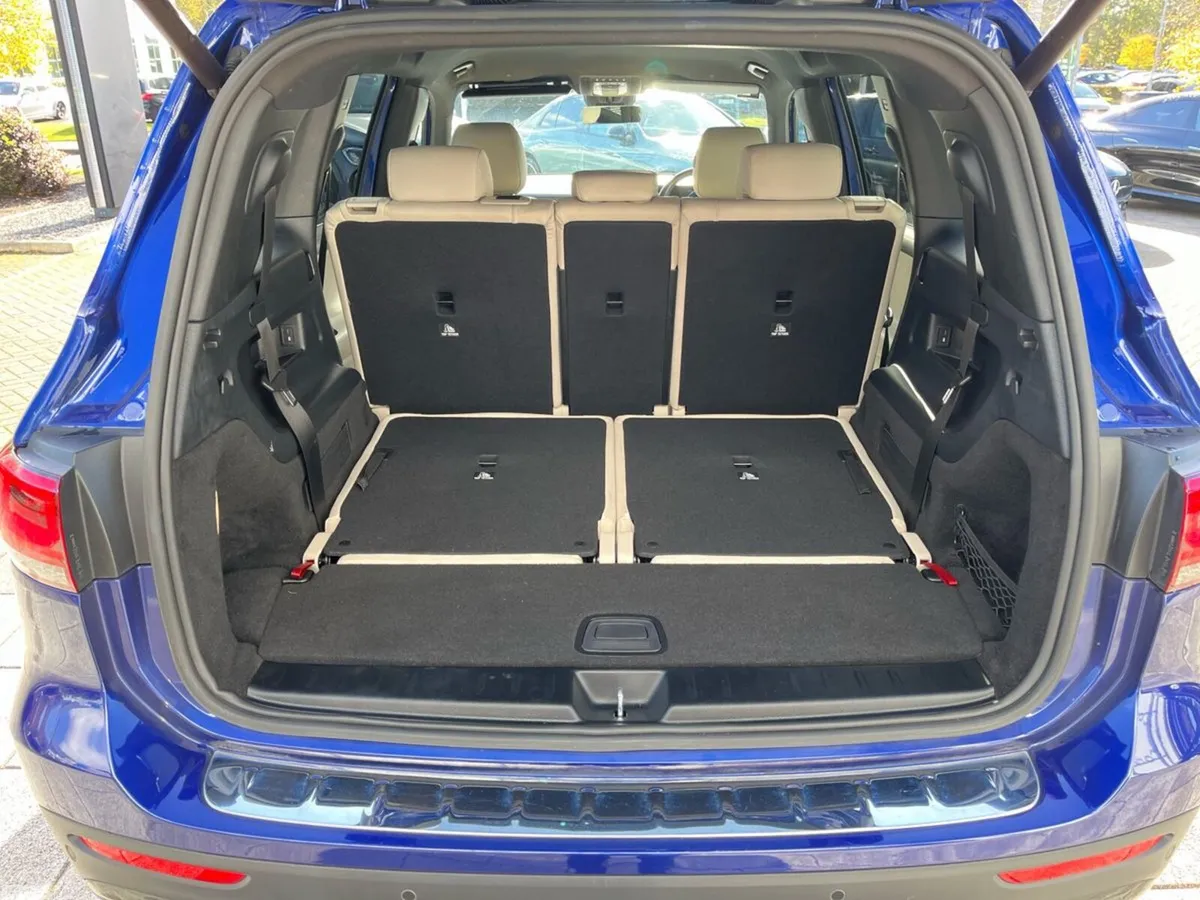 Mercedes-Benz GLB Estate, Diesel, 2021, Blue