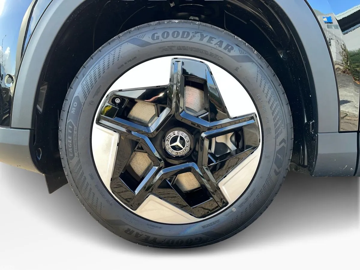 Mercedes-Benz GLB SUV, Electric, 2026, Black