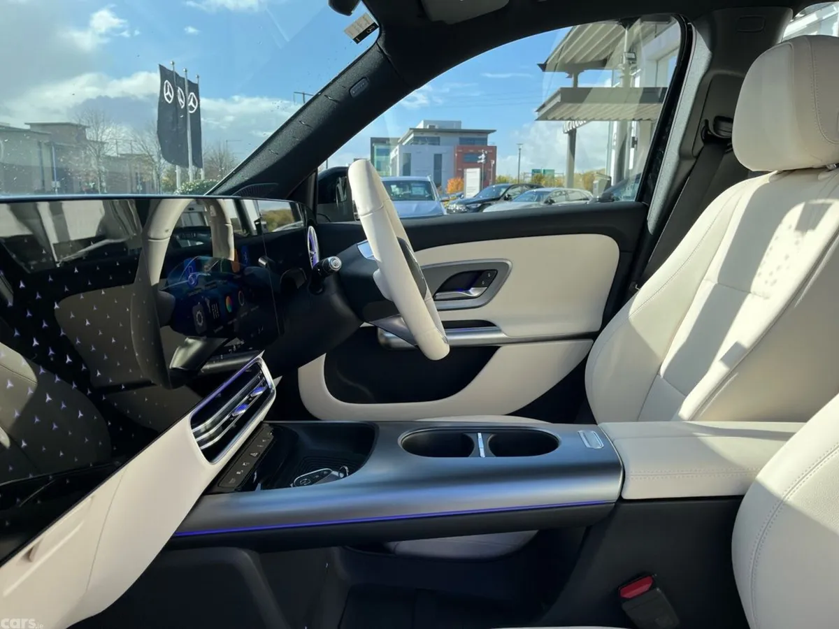 Mercedes-Benz GLB SUV, Electric, 2026, Black