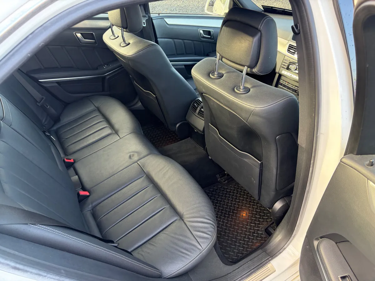 Mercedes-Benz E-Class Saloon, Diesel, 2014, White