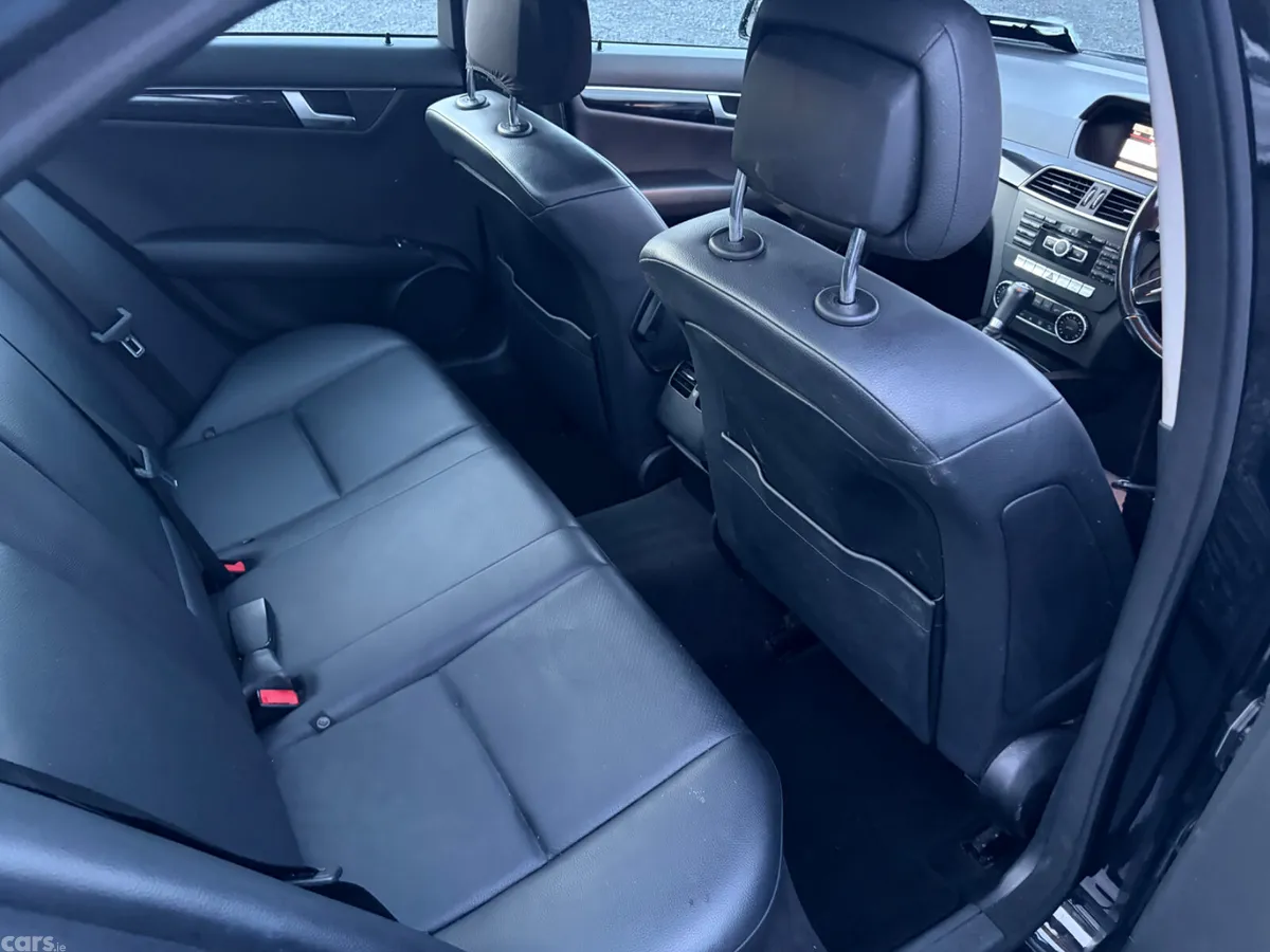 Mercedes-Benz C-Class Saloon, Diesel, 2013, Black