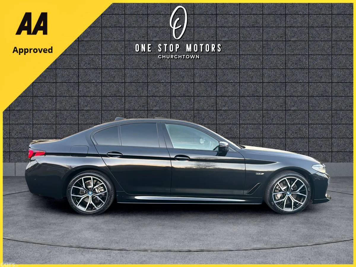 BMW 5-Series Saloon, Petrol Plug-in Hybrid, 2022, Black