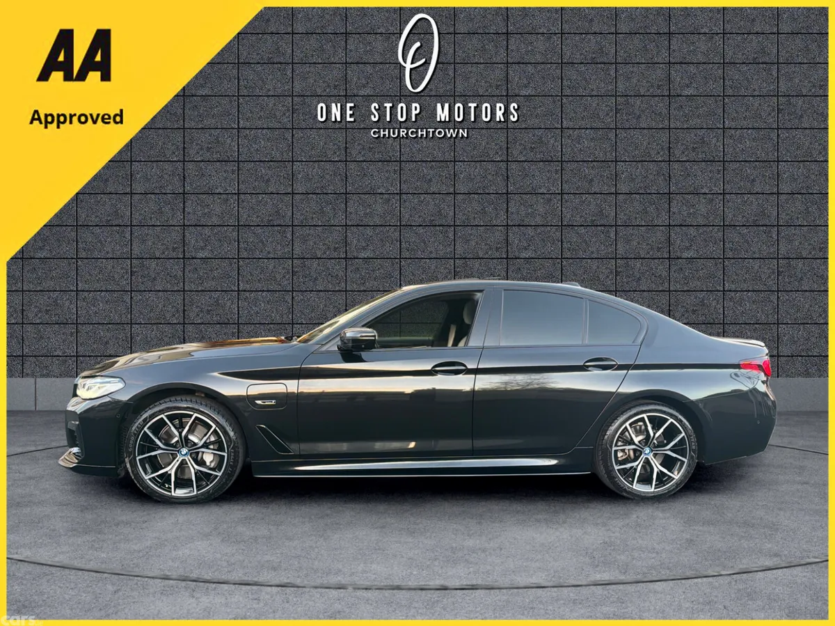 BMW 5-Series Saloon, Petrol Plug-in Hybrid, 2022, Black