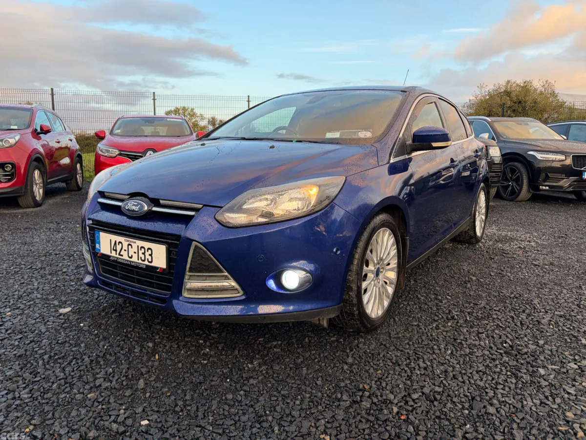 Ford Focus Hatchback, Diesel, 2014, Blue