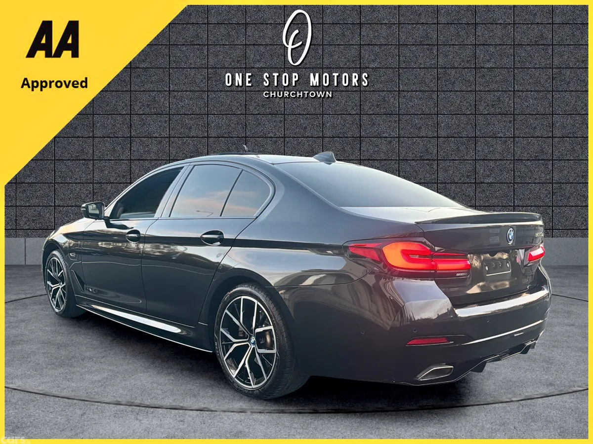 BMW 5-Series Saloon, Petrol Plug-in Hybrid, 2022, Black