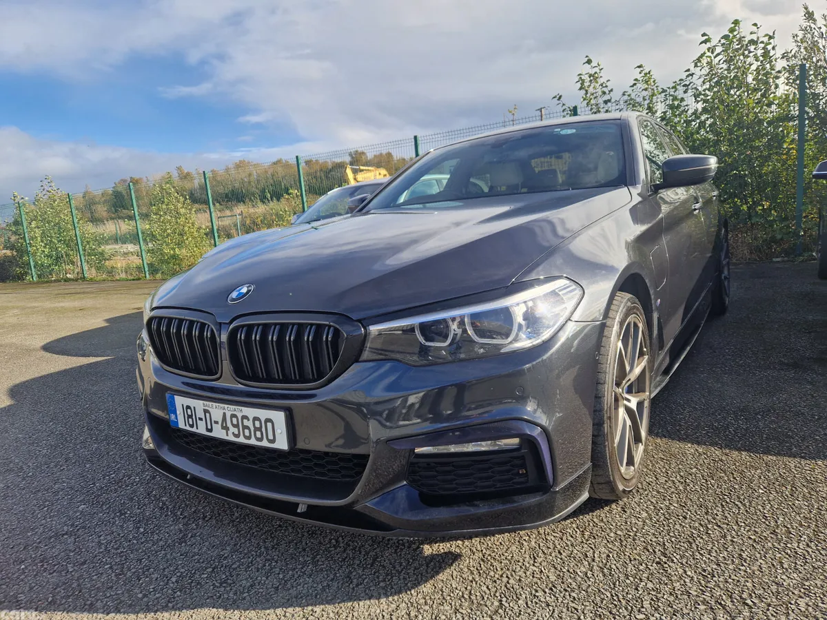 BMW 5-Series Saloon, Petrol Plug-in Hybrid, 2018, Grey