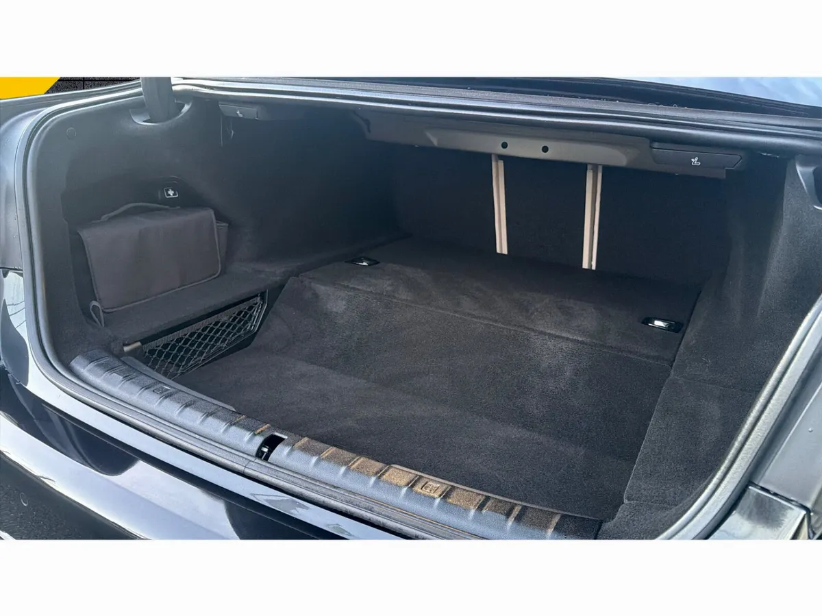 BMW 5-Series Saloon, Petrol Plug-in Hybrid, 2022, Black