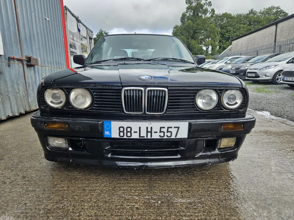 BMW 3-Series Saloon, Petrol, 1988, Black