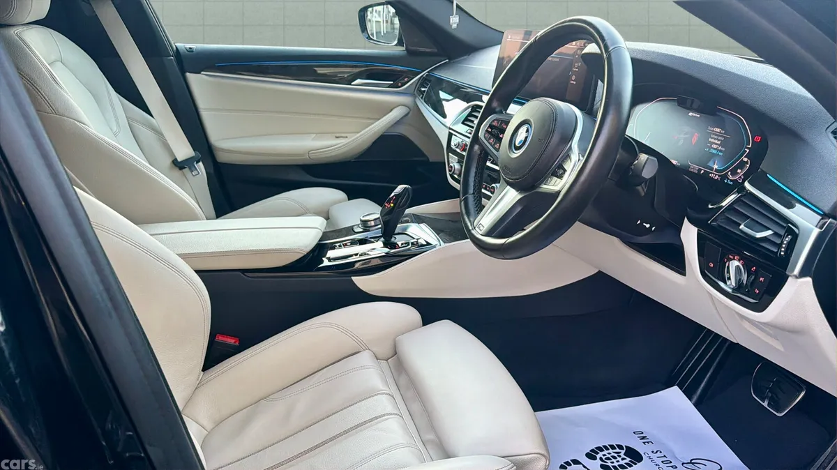 BMW 5-Series Saloon, Petrol Plug-in Hybrid, 2022, Black