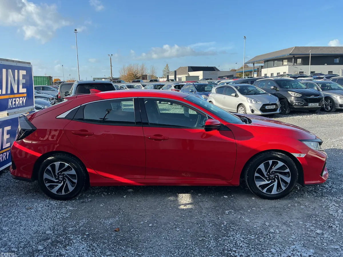 Honda Civic Hatchback, Petrol, 2018, Red