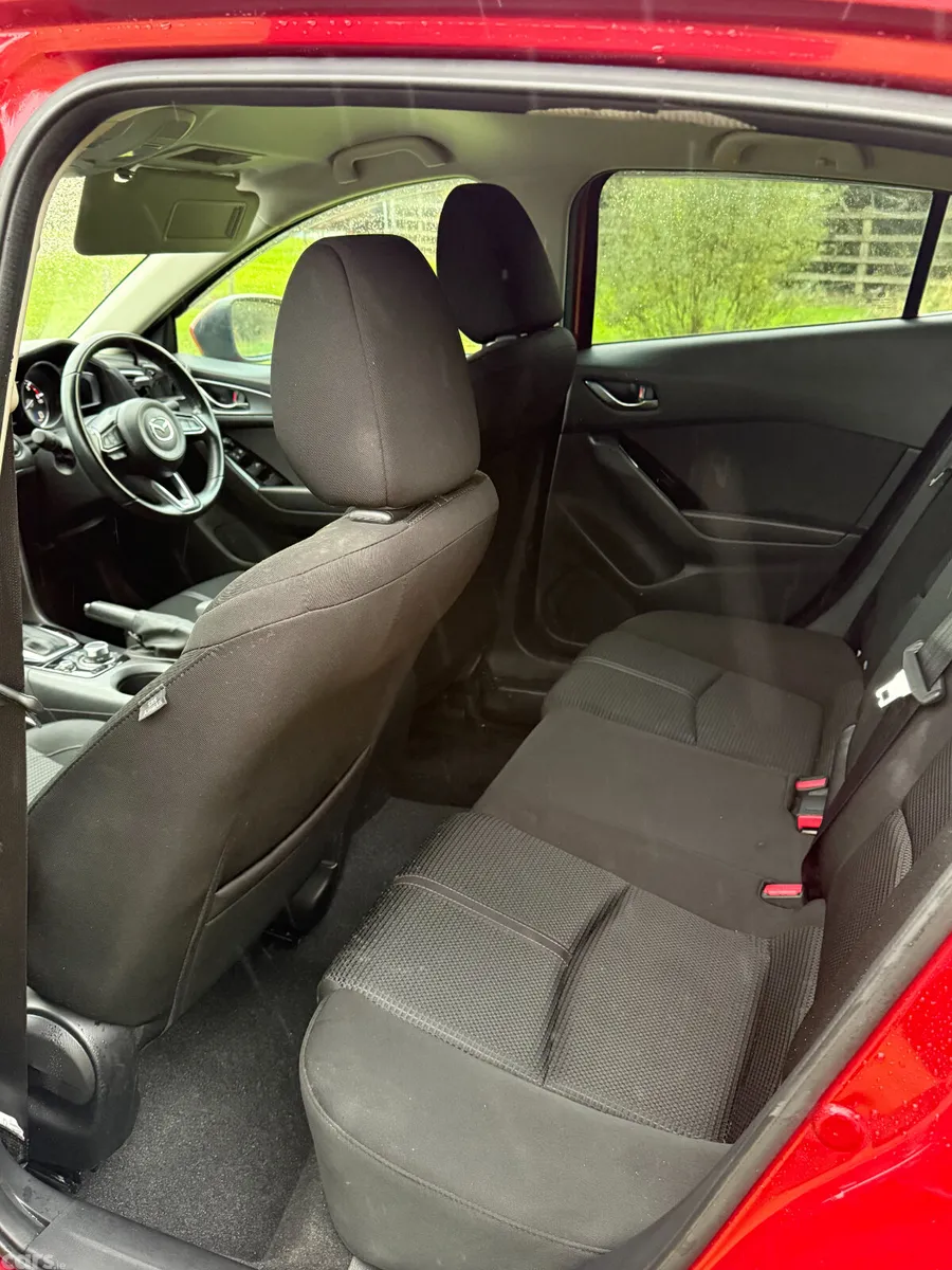 Mazda Axela Hatchback, Diesel, 2017, Red
