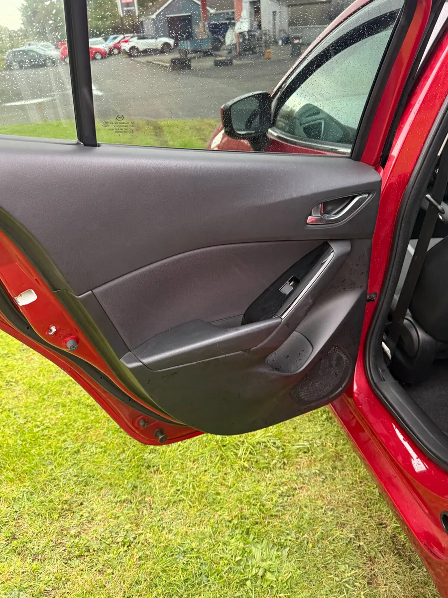 Mazda Axela Hatchback, Diesel, 2017, Red