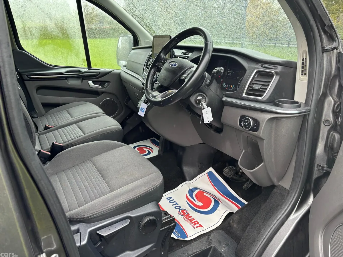 Ford Tourneo MPV, Diesel, 2021, Grey
