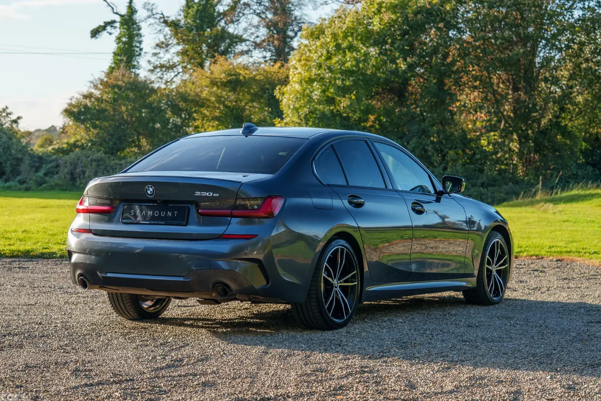 BMW 3-Series Saloon, Petrol Plug-in Hybrid, 2020, Grey