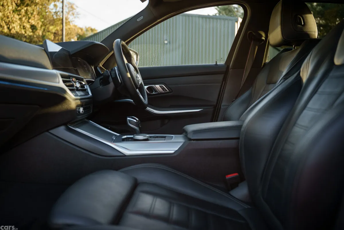 BMW 3-Series Saloon, Petrol Plug-in Hybrid, 2020, Grey