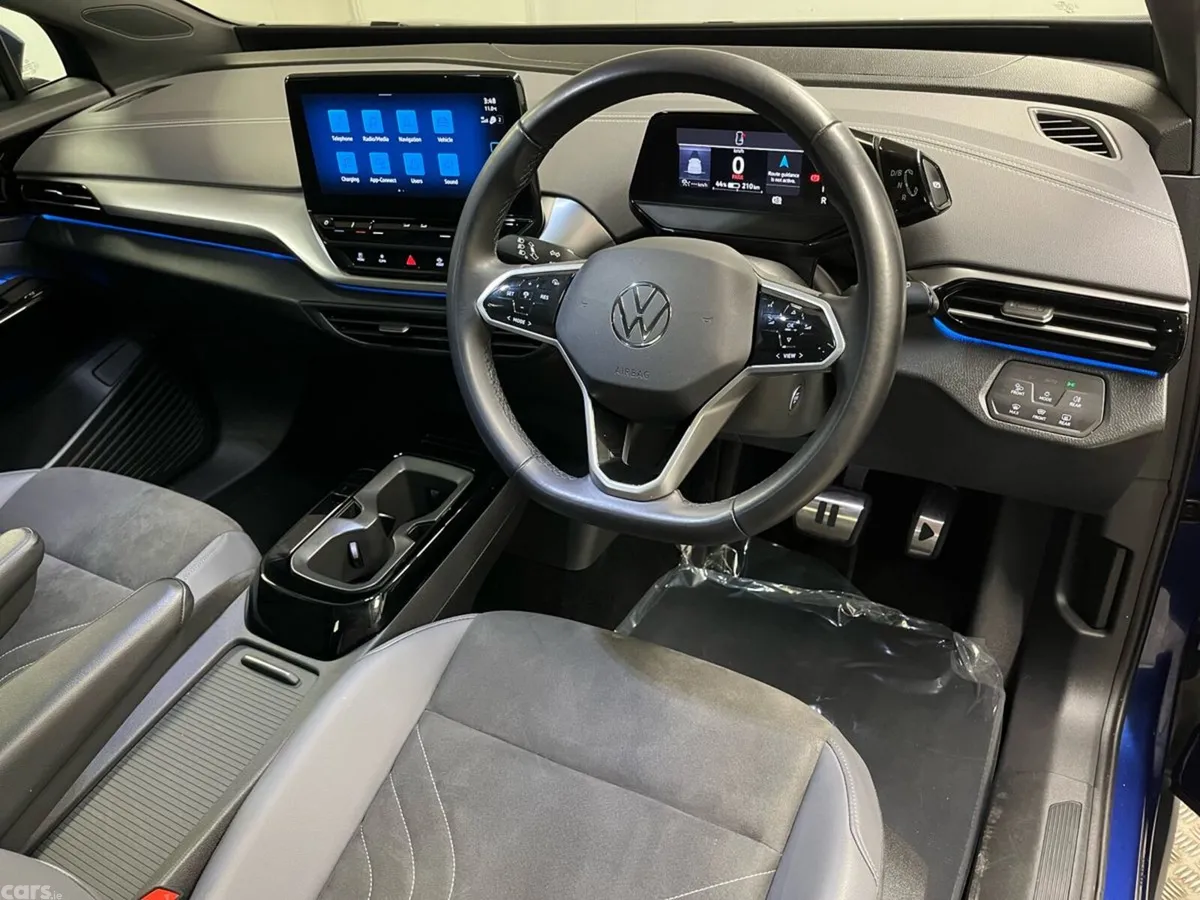 Volkswagen ID.4 SUV, Electric, 2023, Blue