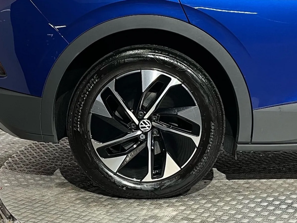 Volkswagen ID.4 SUV, Electric, 2023, Blue