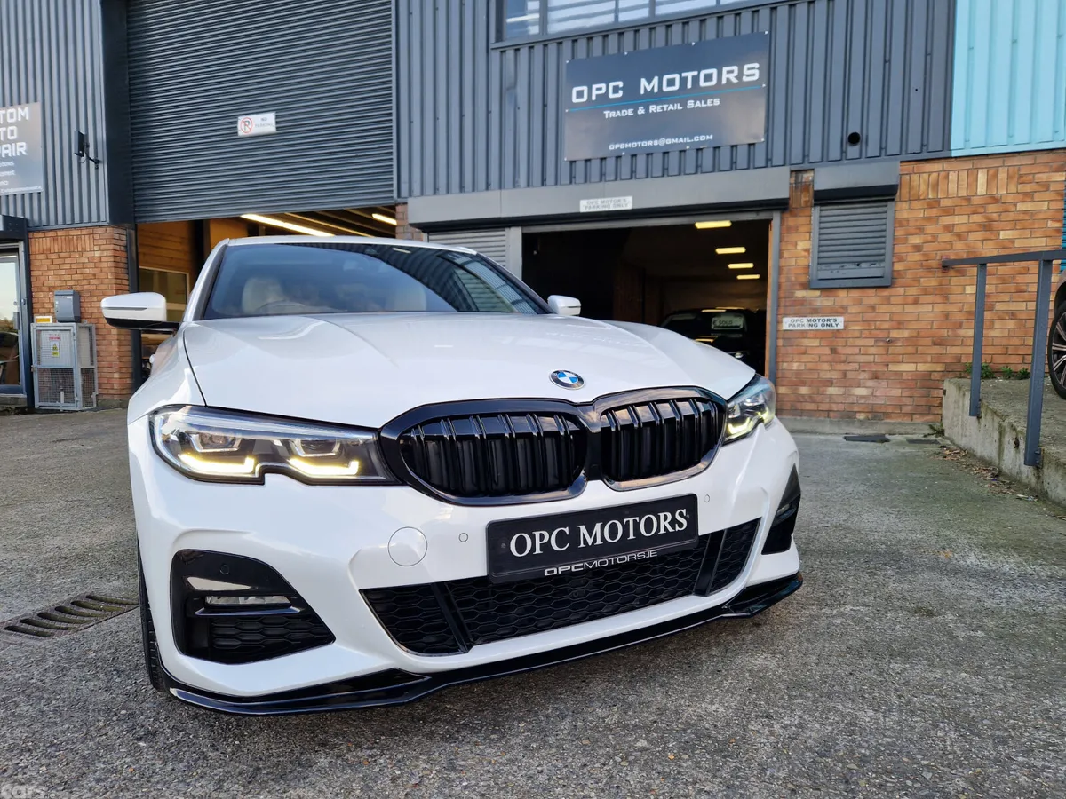 BMW 3-Series Saloon, Petrol Hybrid, 2021, White