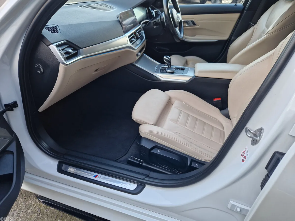 BMW 3-Series Saloon, Petrol Hybrid, 2021, White