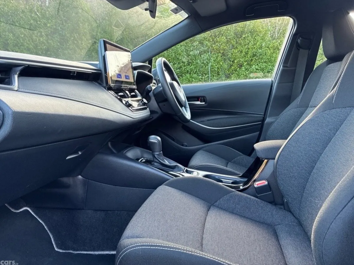 Toyota Corolla Hatchback, Petrol Hybrid, 2026, Black