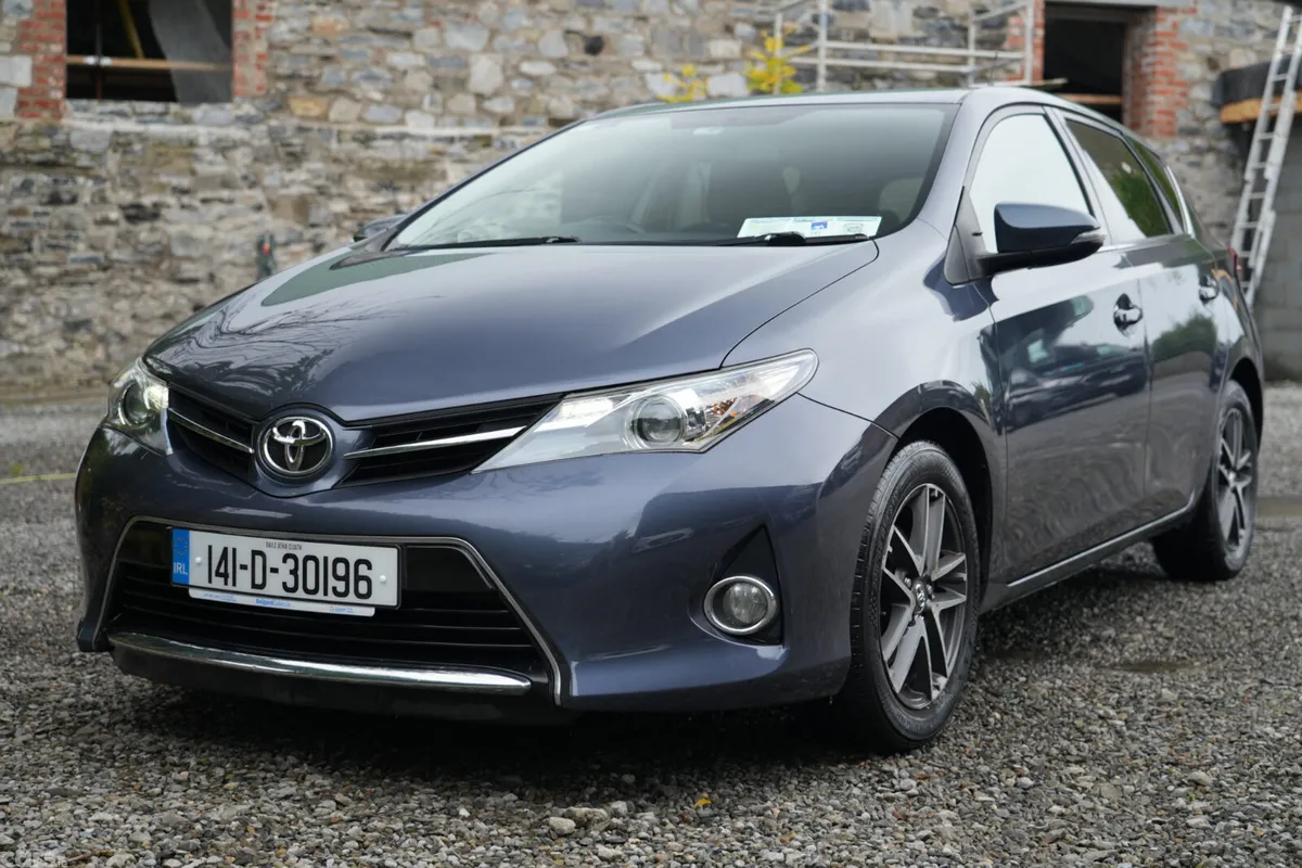 Toyota Auris MPV, Petrol, 2014, Blue