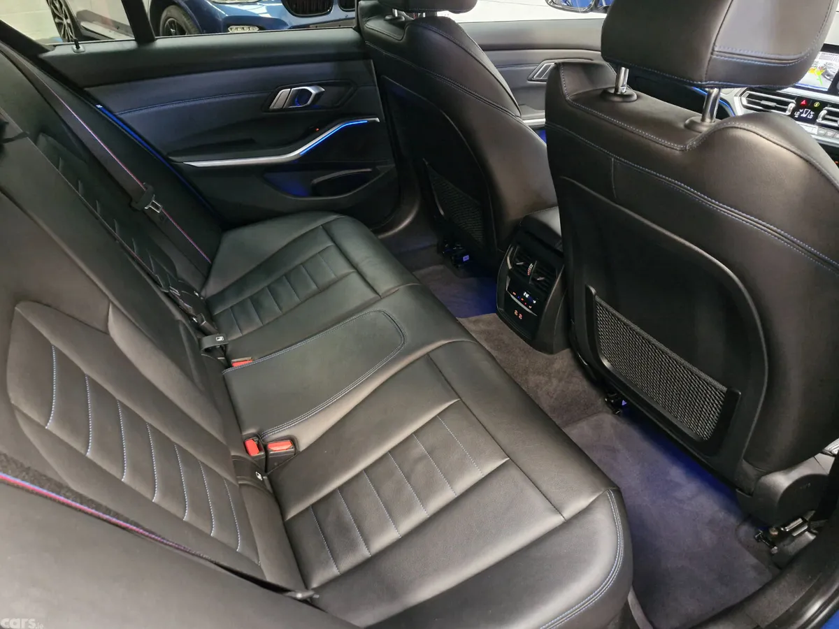 BMW 3-Series Saloon, Diesel, 2022, Blue